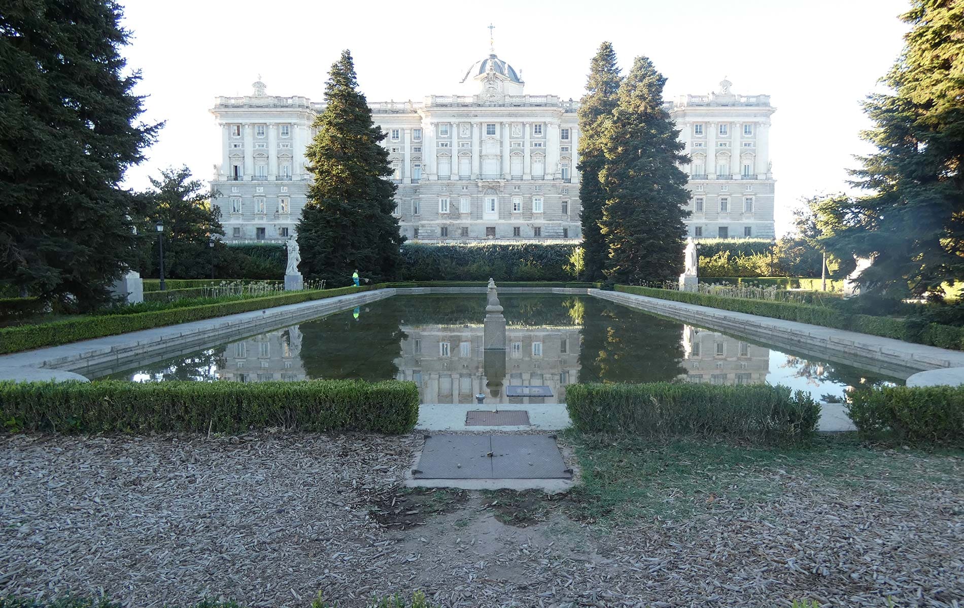 11º Jardines de Sabatini. Sitios para visitar en Madrid con niños. 11º Jardines de Sabatini.