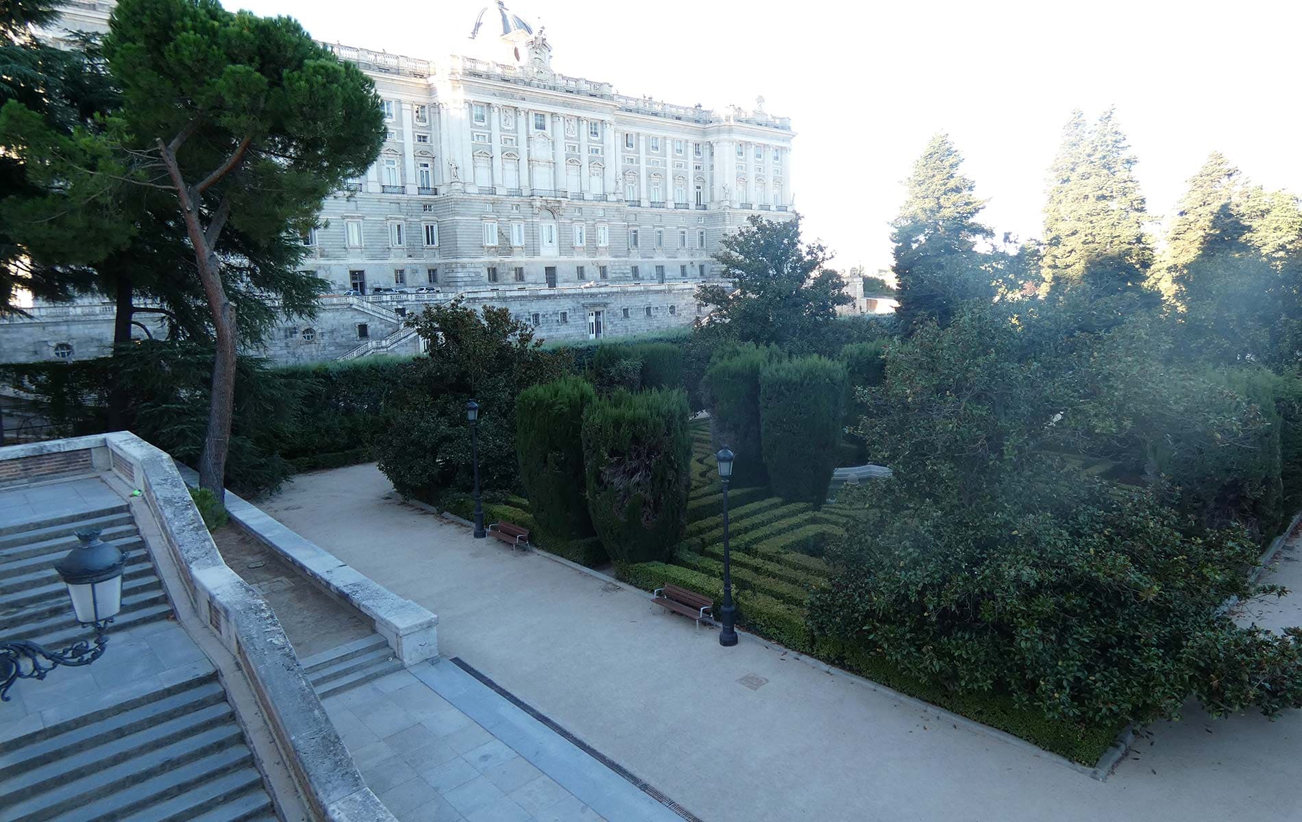 11º Jardines de Sabatini. Sitios para visitar en Madrid con niños. 11º Jardines de Sabatini.