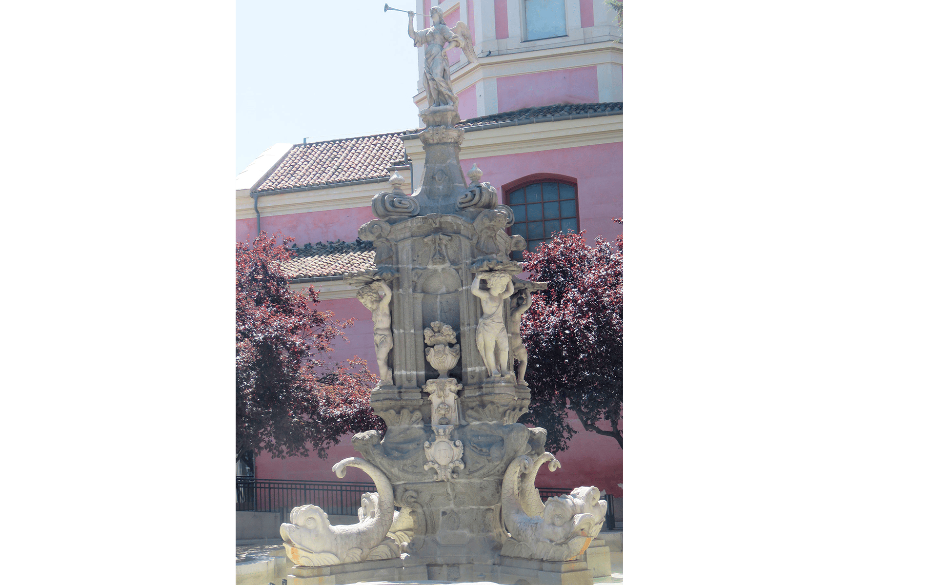 Turismo de Madrid. 111 Fuente de la Fama. C/Barceló, 2.