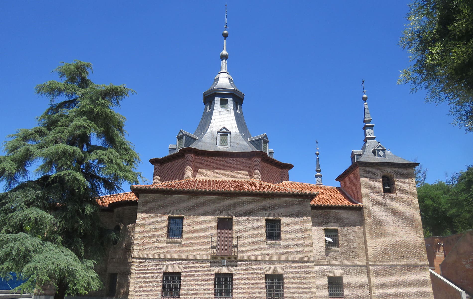 Turismo de Madrid. 119 Ermita de la Virgen del Puerto.