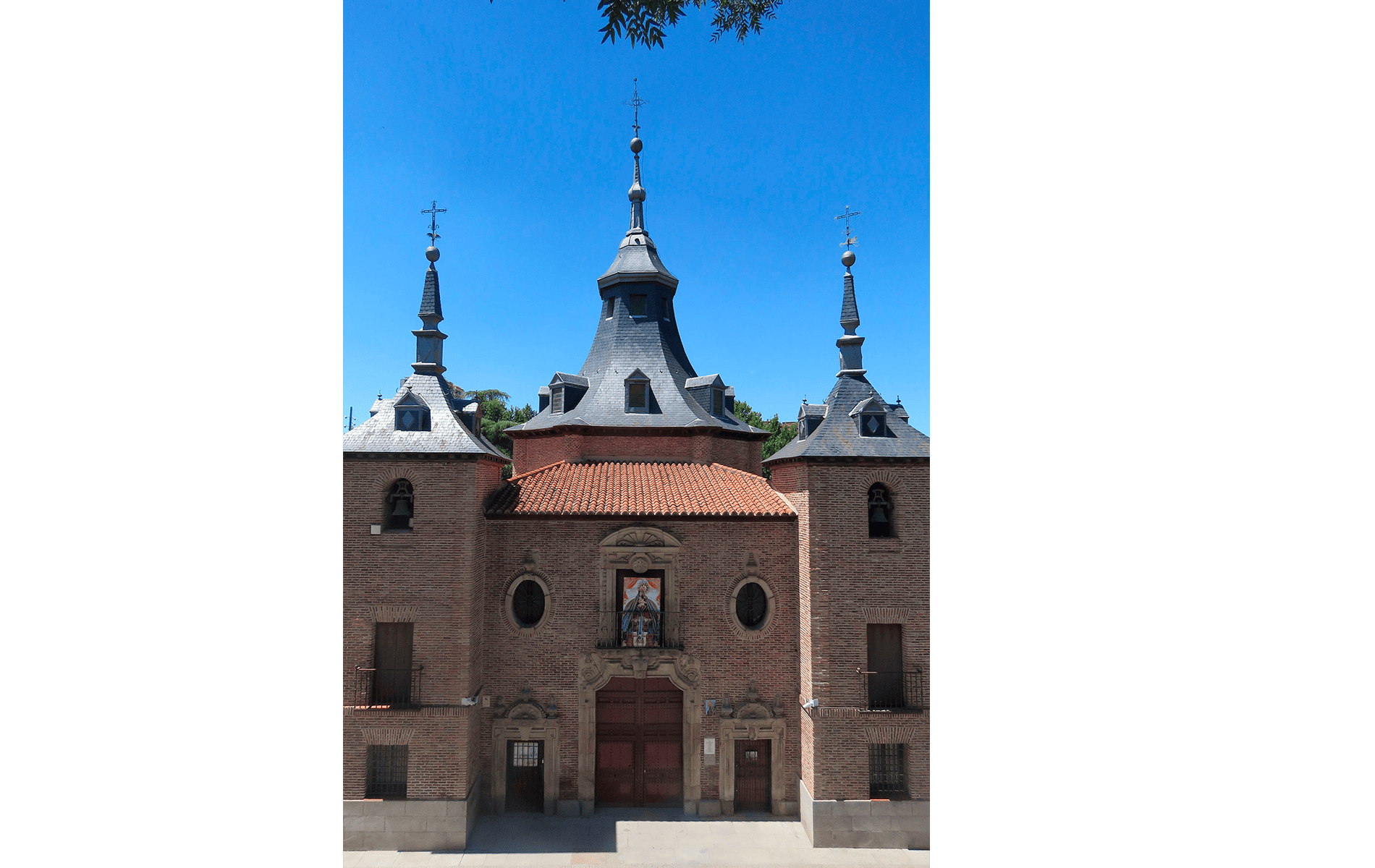 Turismo de Madrid. 119 Ermita de la Virgen del Puerto.