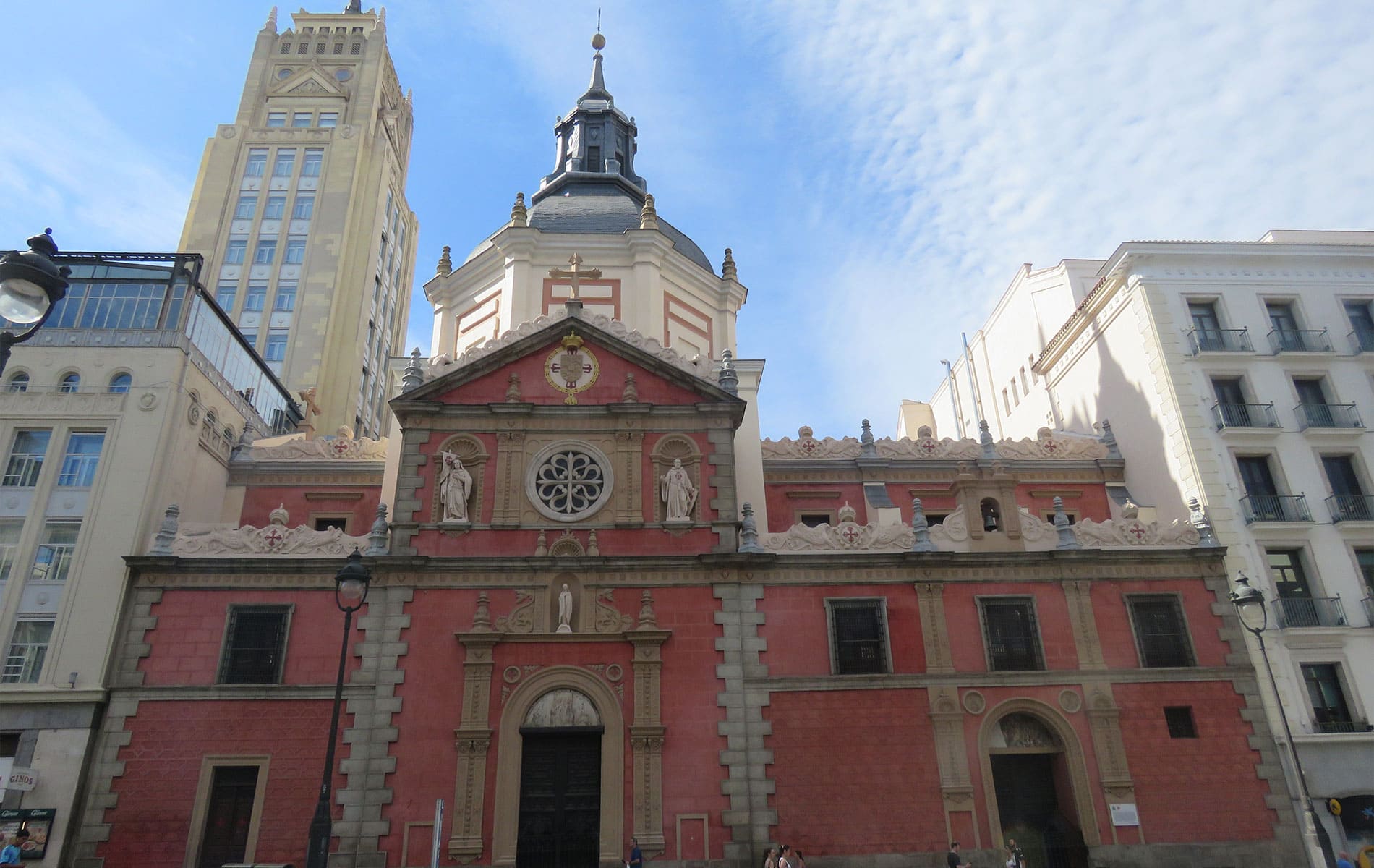 17-Madrid. Iglesia de las Calatravas.