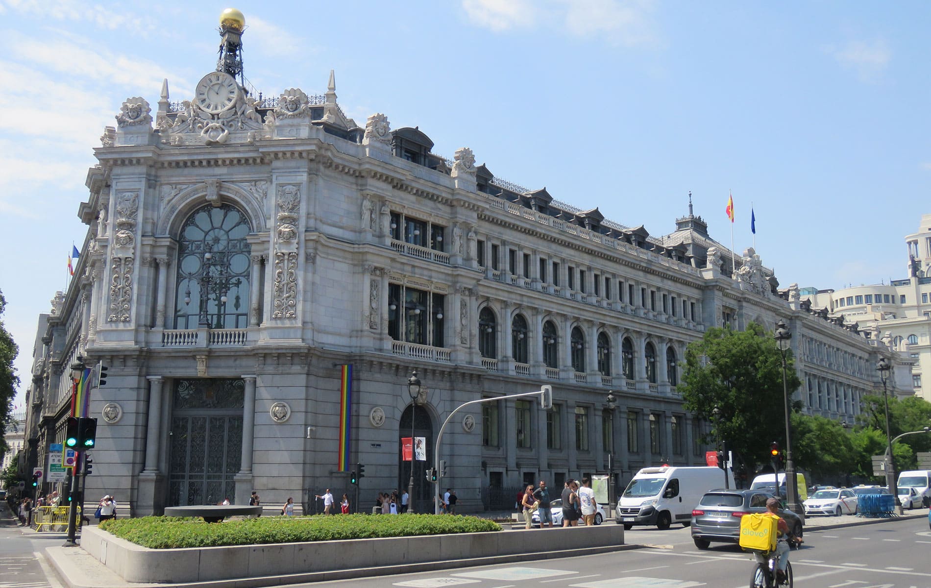 21-Madrid. Edificio del Banco de España.