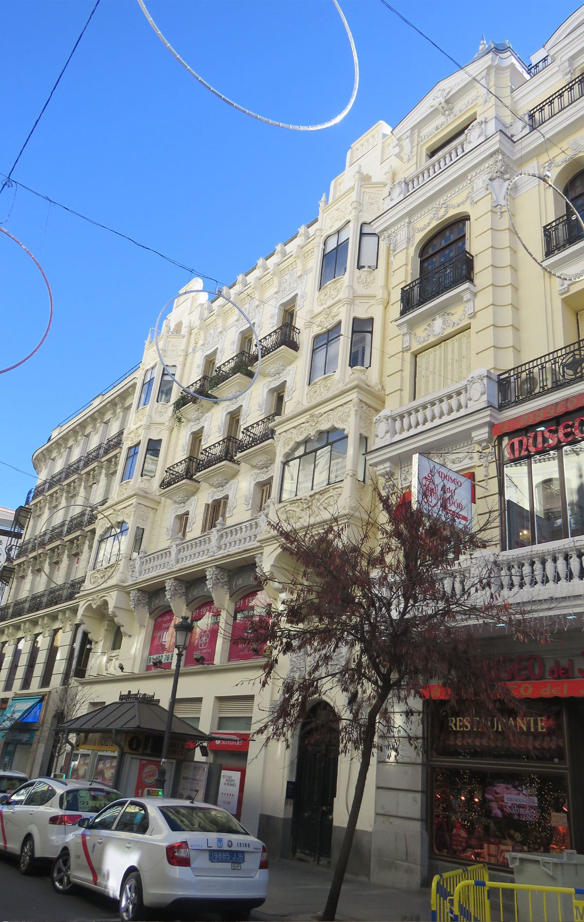 52-Madrid. Casa Ruiz de Velasco.