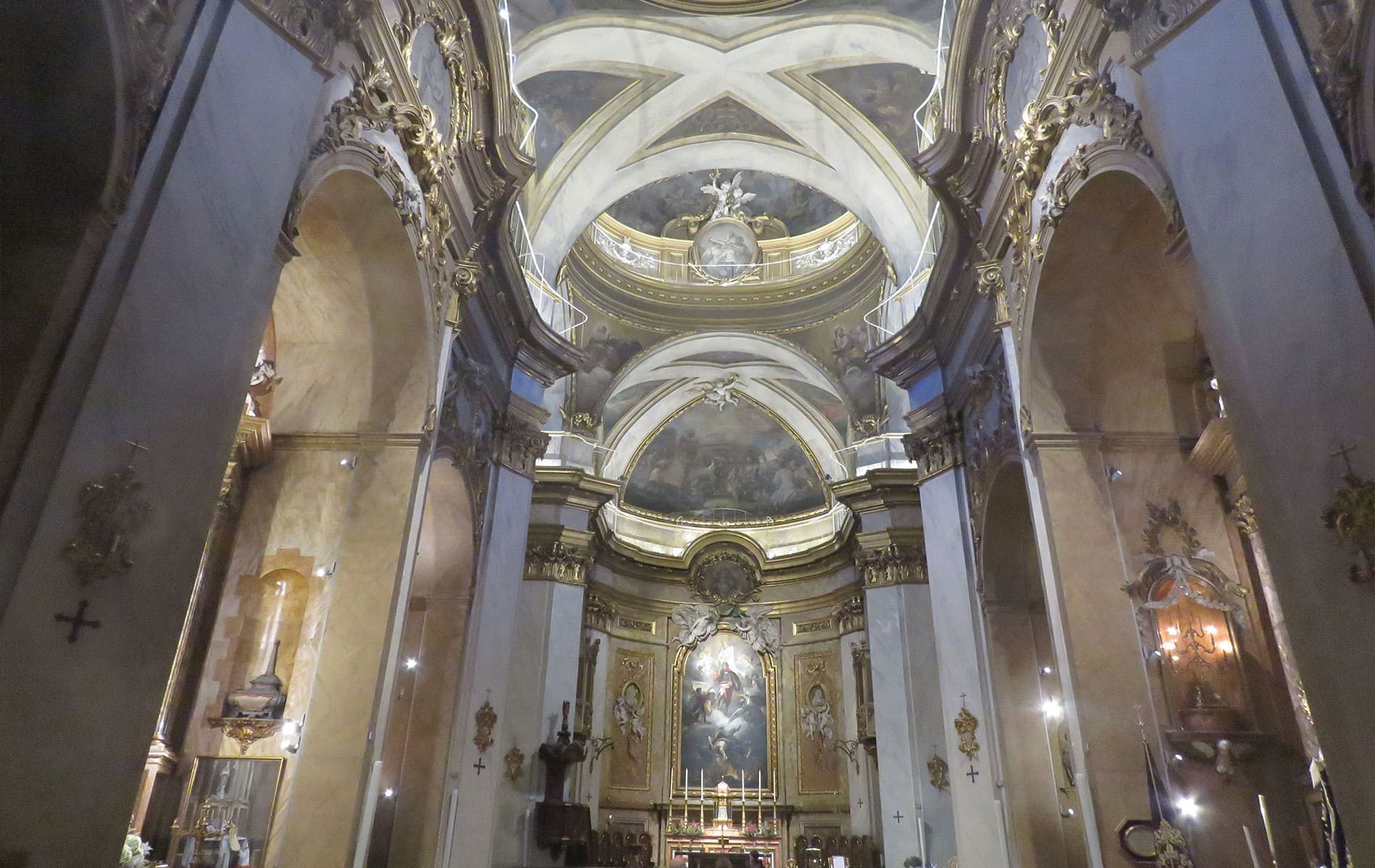 54-Madrid. Basílica de San Miguel.
