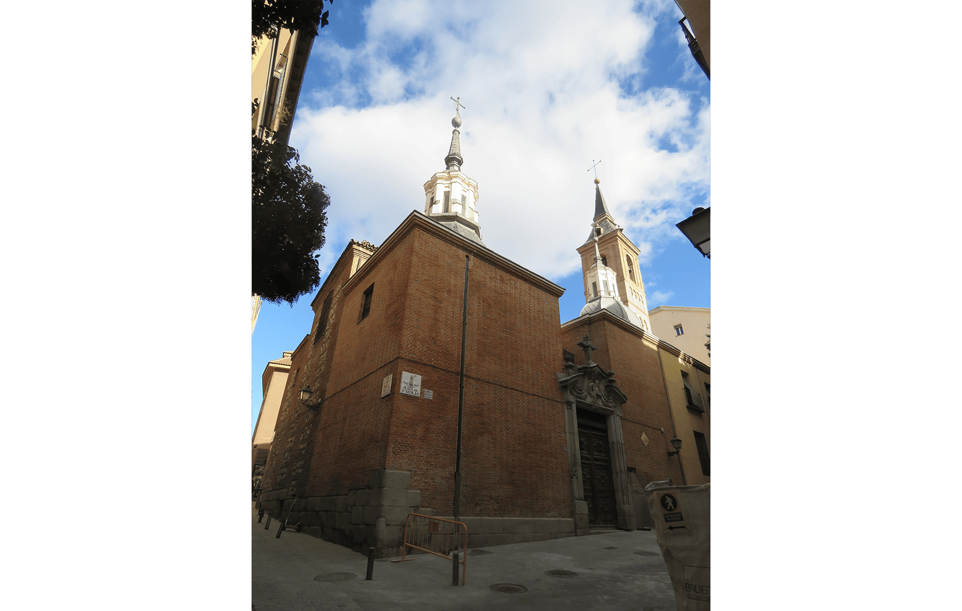57-Madrid. Iglesia de San Nicolás de los Servitas.