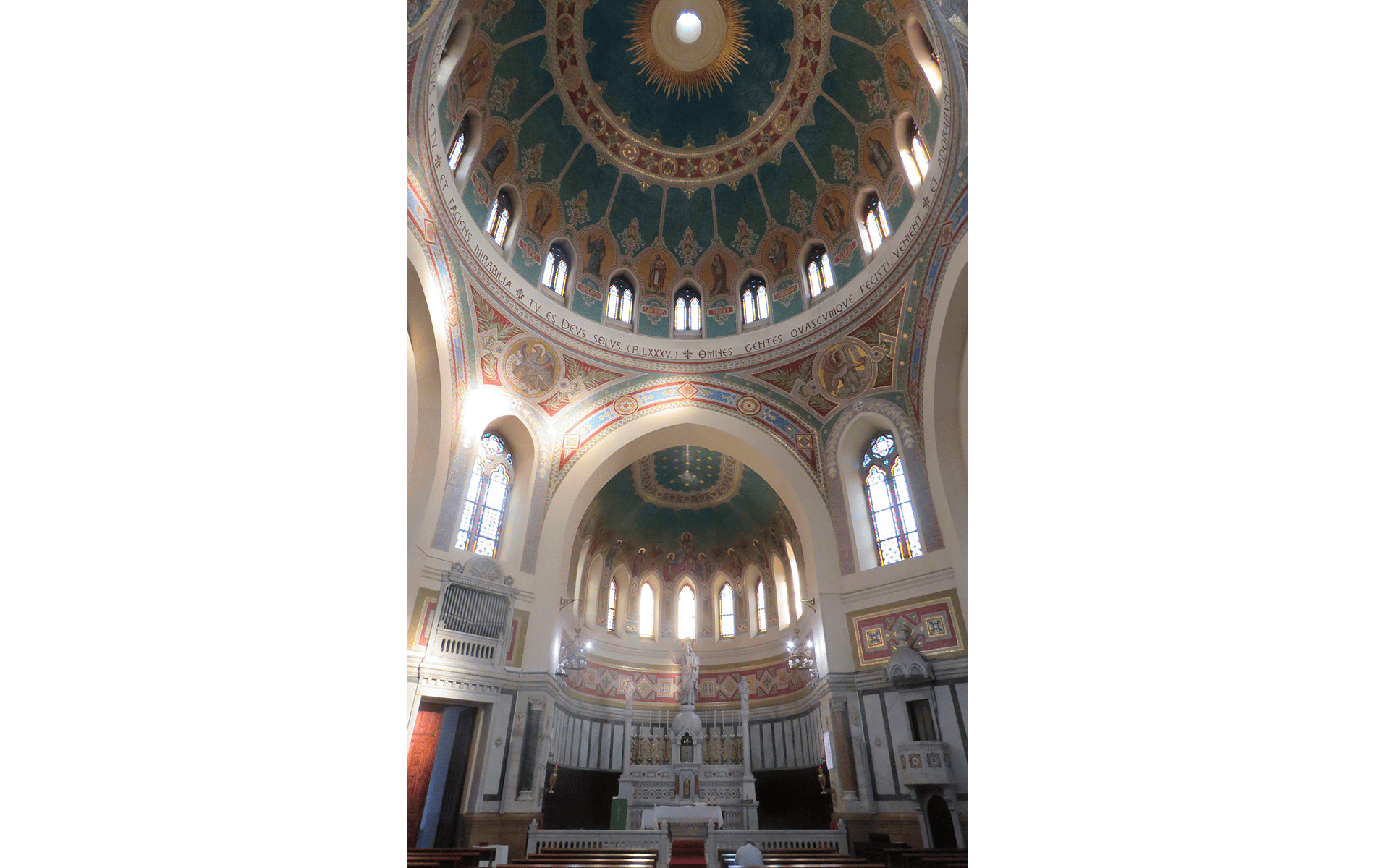 Turismo de Madrid. 87 Iglesia de San Manuel y San Benito. C/Alcalá, 83.