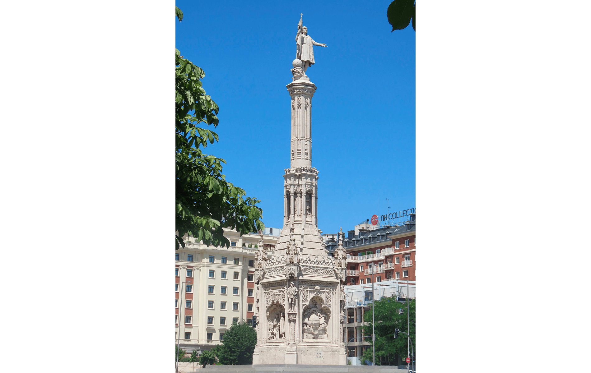 Turismo de Madrid.90 Monumento a Colón. Plaza de Colón. 9