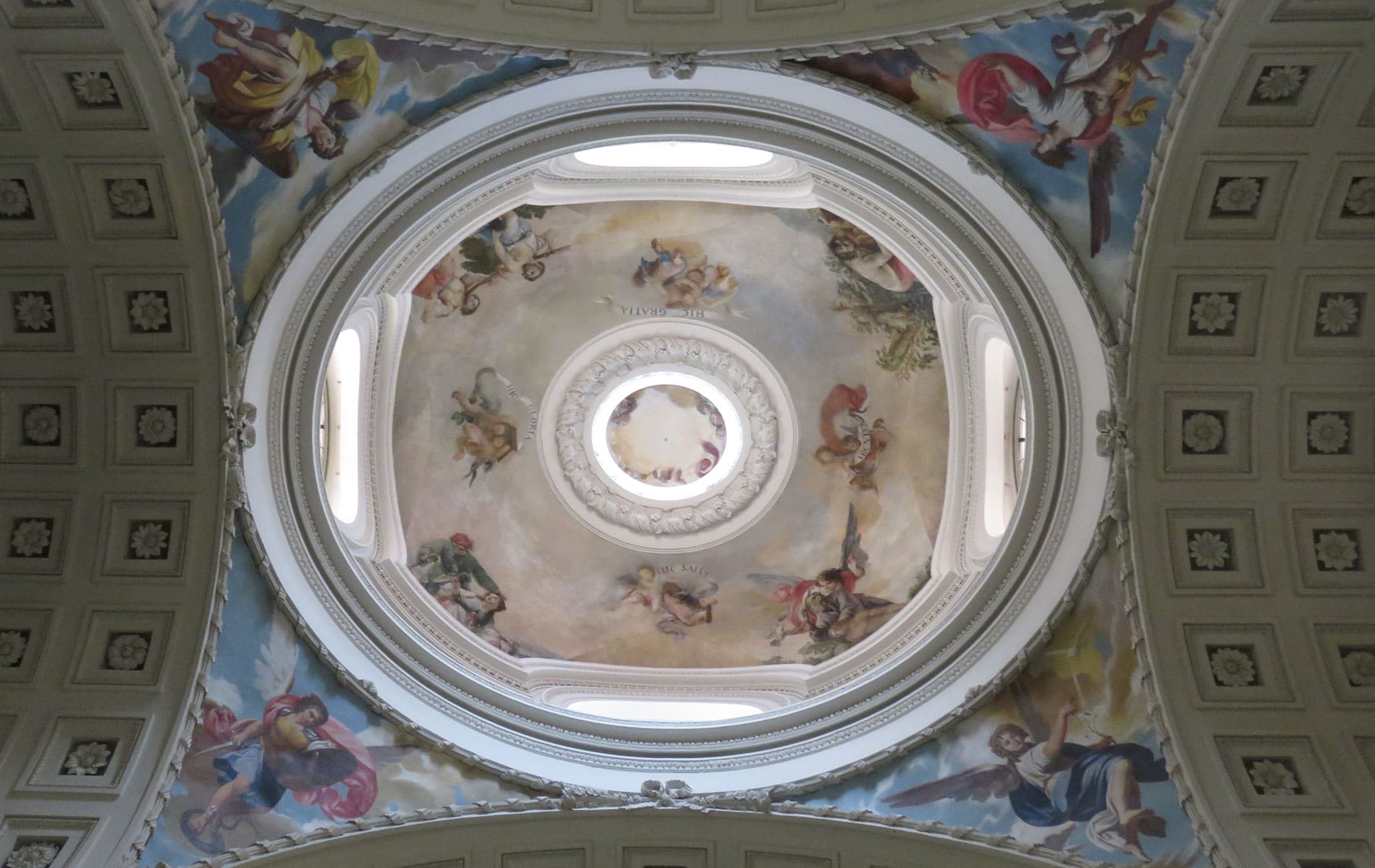 Turismo de Madrid. 93 Oratorio del Caballero de Gracia. C/Gran Vía, 17.