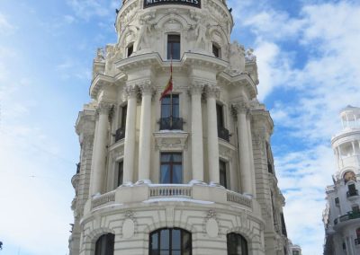 MADRID NEVADO - EDIFICIO METRÓPOLIS.