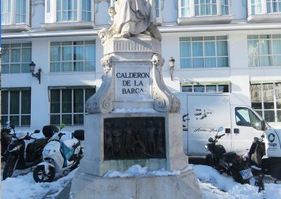 MADRID NEVADO - ESTATUA CALDERÓN DE LA BARCA.