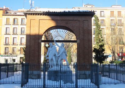 MADRID NEVADO - ESTATUA DAOIZ Y VELARDE.